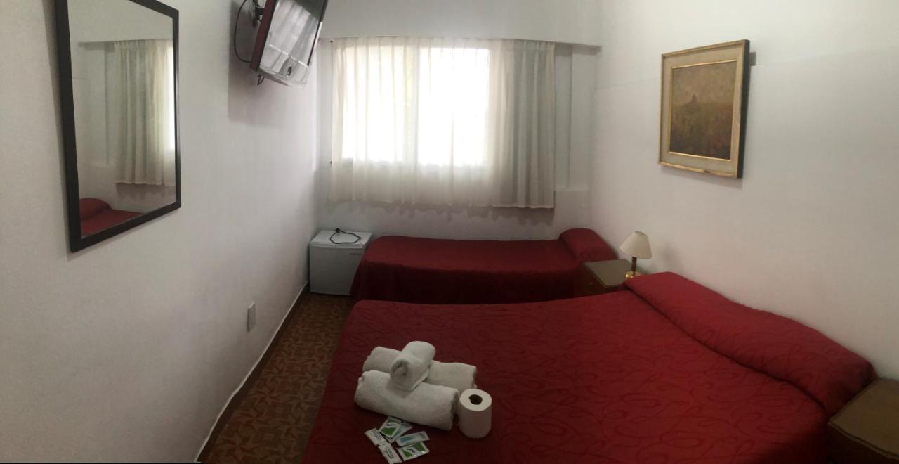 Hotel San Carlos Буенос Айрес Екстериор снимка