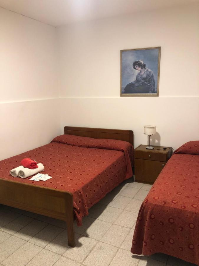 Hotel San Carlos Буенос Айрес Екстериор снимка