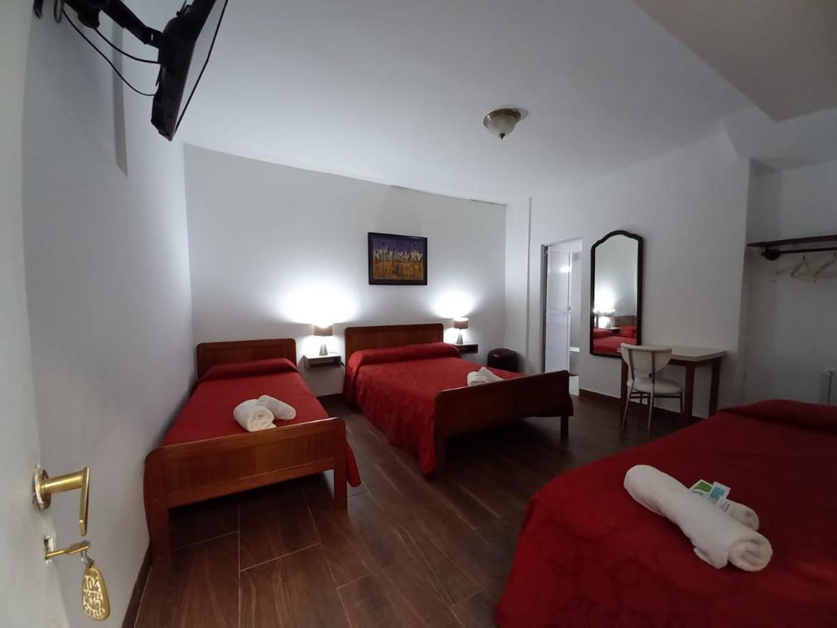 Hotel San Carlos Буенос Айрес Екстериор снимка