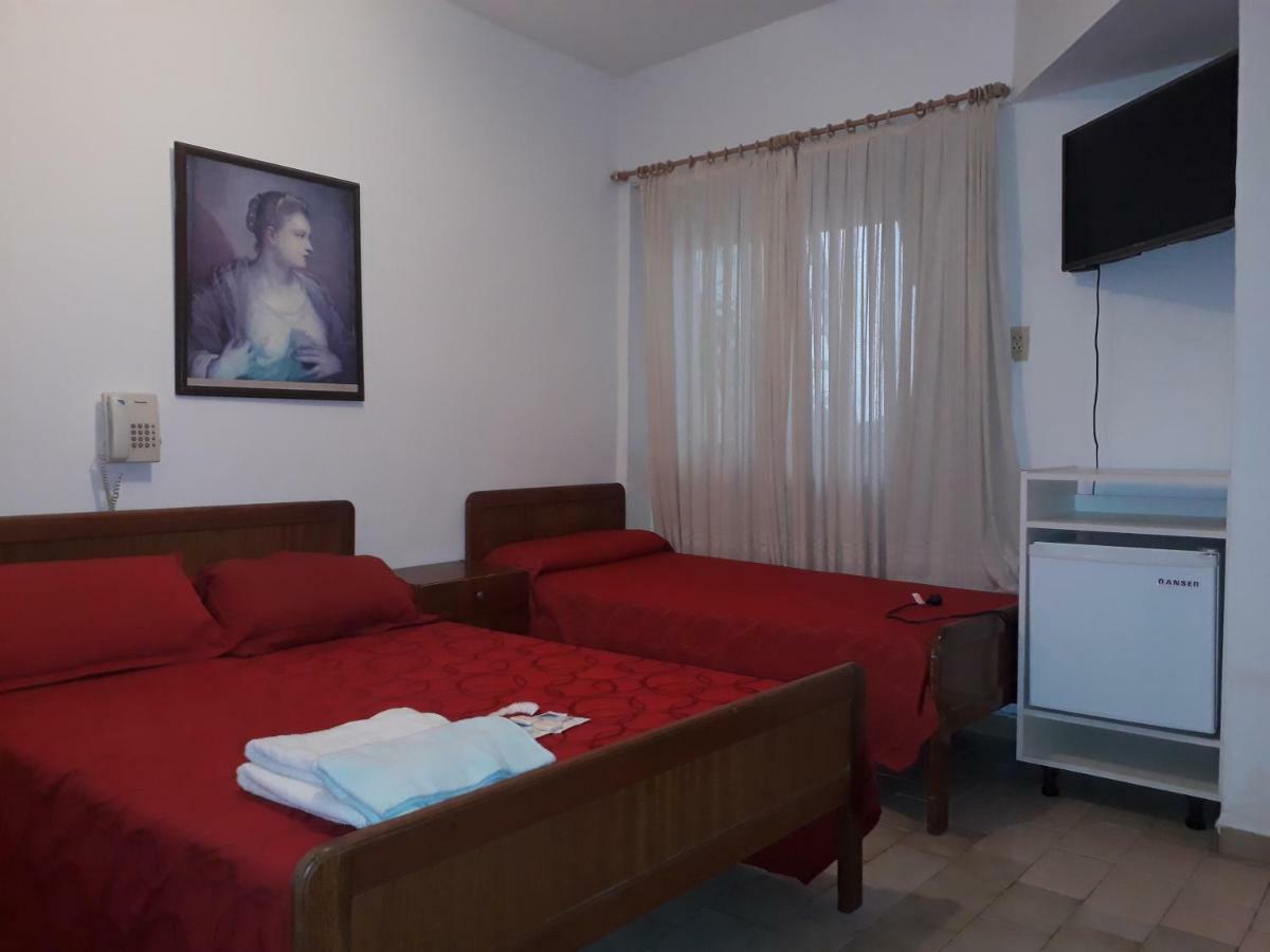 Hotel San Carlos Буенос Айрес Екстериор снимка